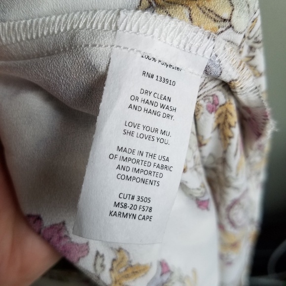 SMYM Karmyn Cape Flower size M NWT - Picture 7 of 8